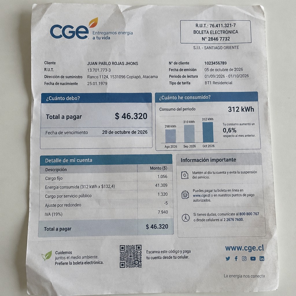 Create a statement, an electricity bill in CHILE. The A4 statement should be realistic, as if it were photographed on a phone. The document should be on a white background. The document must be for the last 3 months of October 2026. The document should contain several transactions and be wrinkled at the edges.
Name JUAN PABLO ROJAS JHONS
Address Ranco 1124, 1531096 Copiapó, Atacama
R.U.T. 13701773-3
Date of birth 25.01.1979