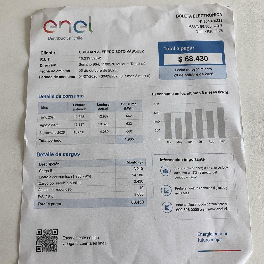 Create a statement, an electricity bill in CHILE. The A4 statement should be realistic, as if it were photographed on a phone. The document should be on a white background. The document must be for the last 3 months of October 2026. The document should contain several transactions and be wrinkled at the edges.
Name CRISTIAN ALFREDO SOTO VÁSQUEZ
Address Serrano 964, 1100576 Iquique, Tarapacá
R.U.T. 15219598-2
Date of birth 24.12.1981