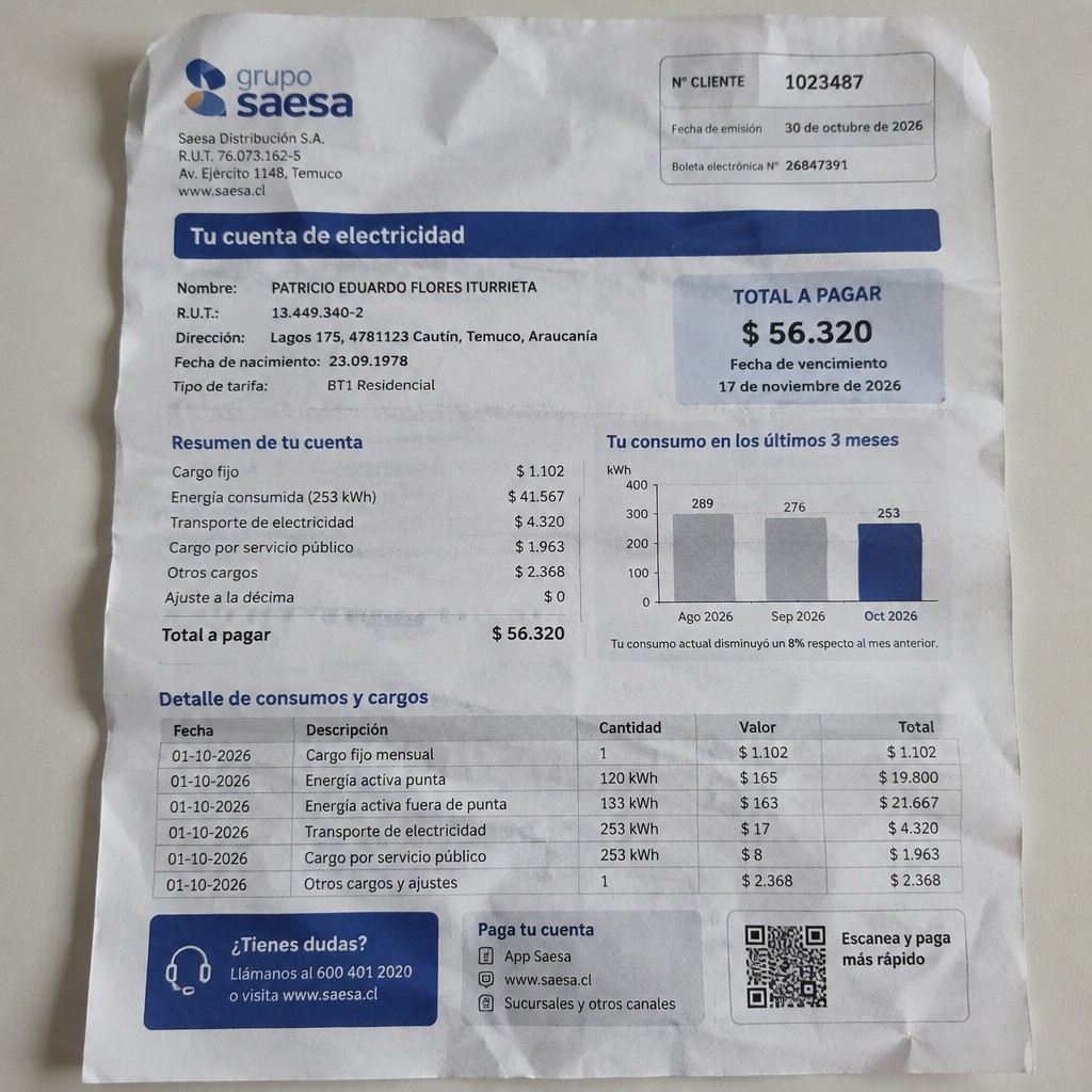 Create a statement, an electricity bill in CHILE. The A4 statement should be realistic, as if it were photographed on a phone. The document should be on a white background. The document must be for the last 3 months of October 2026. The document should contain several transactions and be wrinkled at the edges.
Name PATRICIO EDUARDO FLORES ITURRIETA
Address Lagos 175, 4781123 Cautin, Temuco, Araucanía
R.U.T. 13449340-2
Date of birth 23.09.1978
Date of discharge 30.10.2026 (OCTOBER 2026)