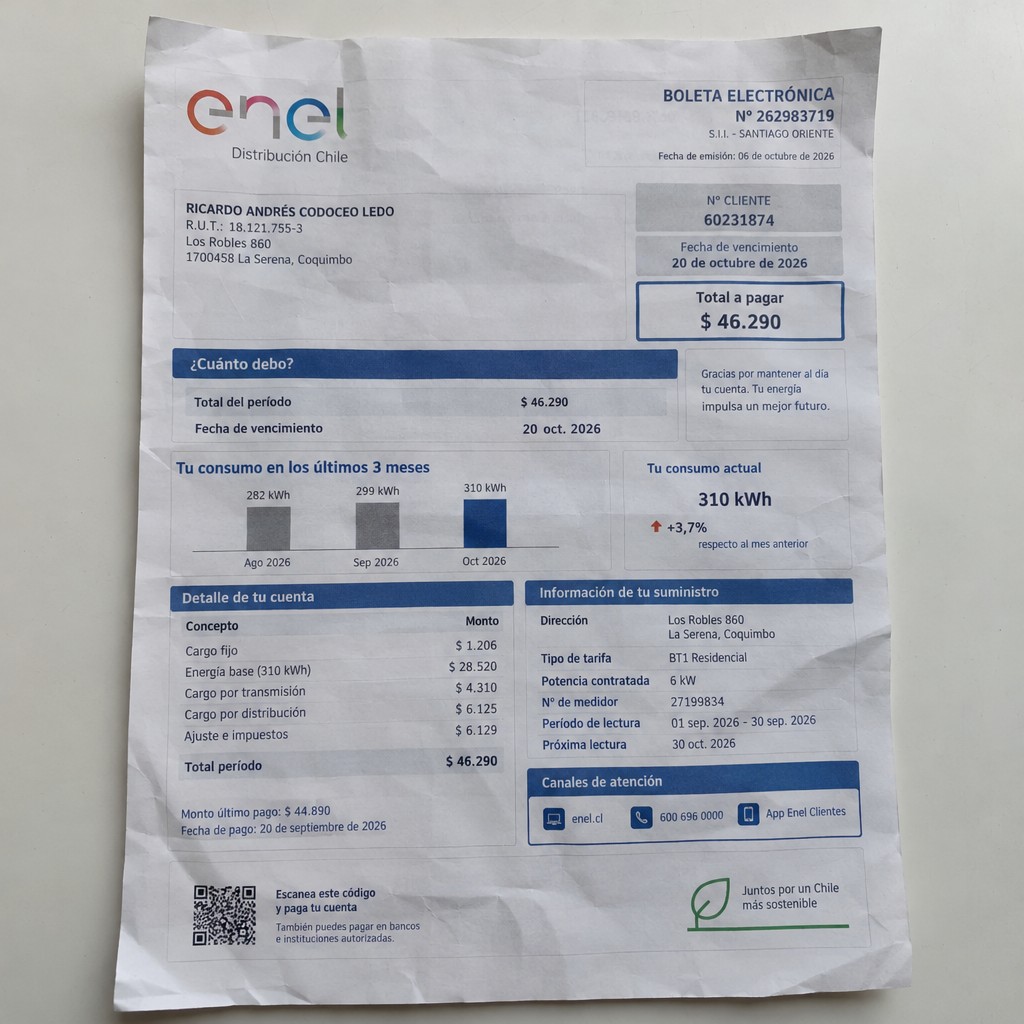 Create a statement, an electricity bill in CHILE. The A4 statement should be realistic, as if it were photographed on a phone. The document should be on a white background. The document must be for the last 3 months of October 2026. The document should contain several transactions and be wrinkled at the edges.
Name RICARDO ANDRÉS CODOCEO LEDO
Address Los Robles 860, 1700458 La Serena, Coquimbo
R.U.T. 18121755-3
Date of birth 25.06.1992